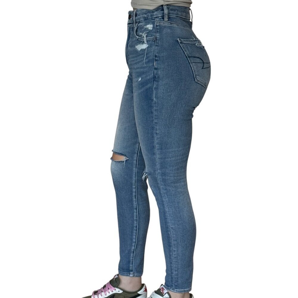 AMERICAN EAGLE SKINNY RIPPED DISTRESS JEANS - Picture 2 of 4
